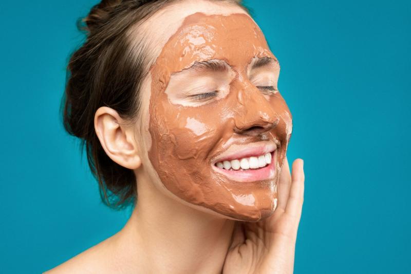 Các bước skincare cơ bản vào ban ngày và ban đêm - Level Beauty Vietnam